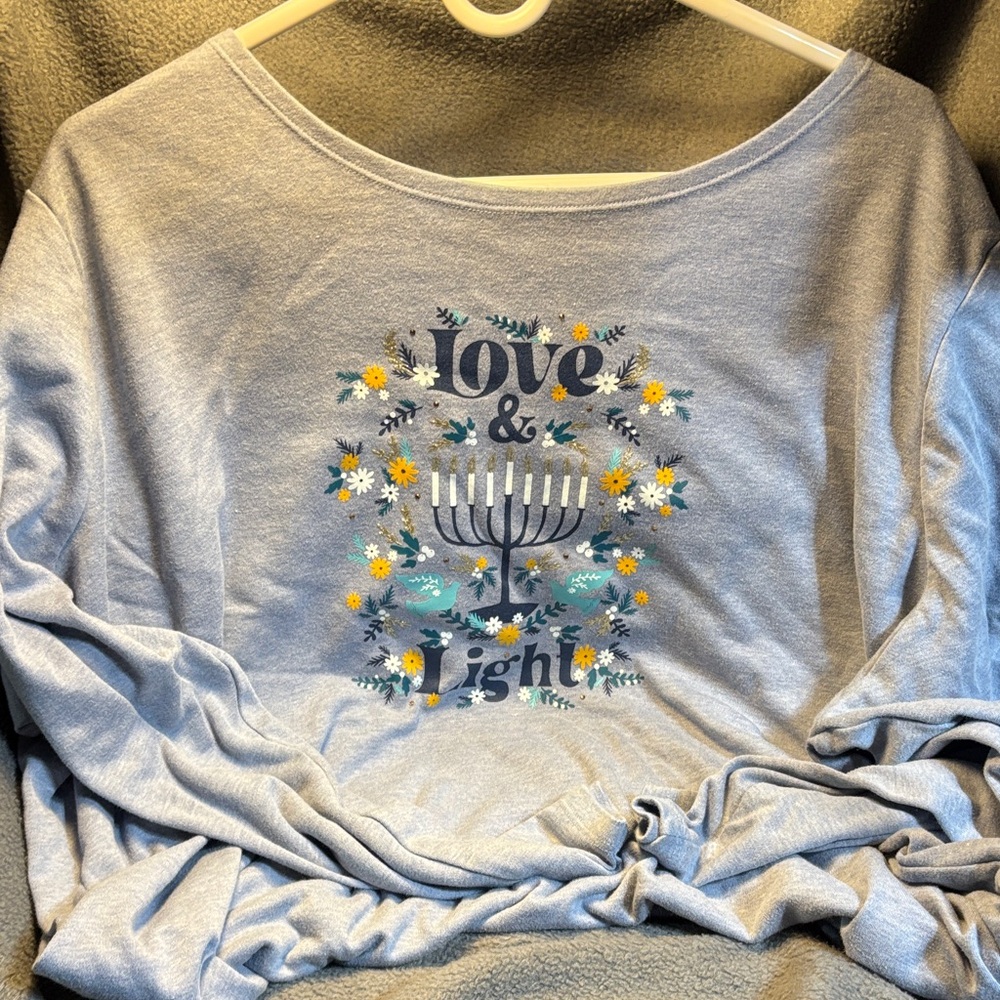 Croft & Barrow Heather Blue Love and Light Tee 4X